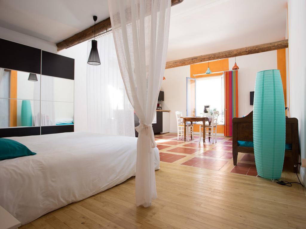 La Comédie de Pézenas - Appartements Habitación foto