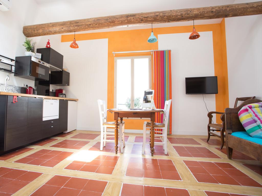 La Comédie de Pézenas - Appartements Habitación foto