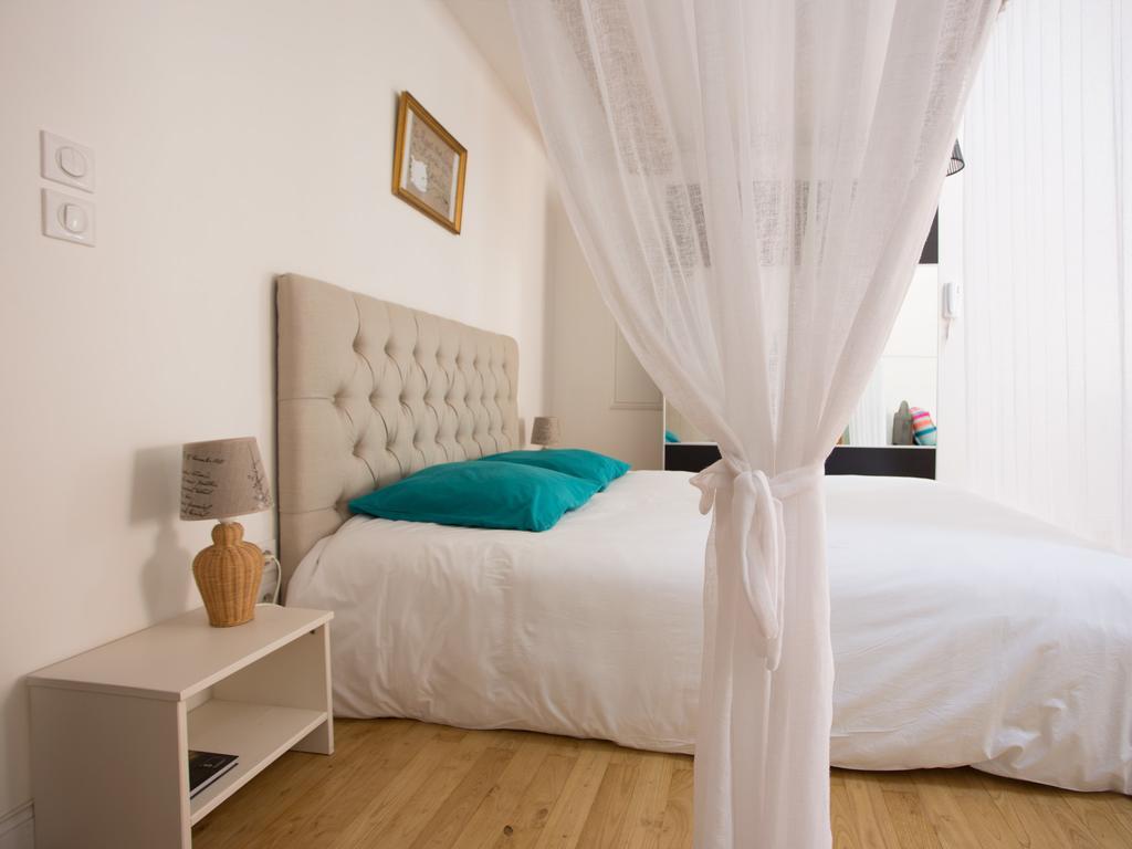 La Comédie de Pézenas - Appartements Habitación foto